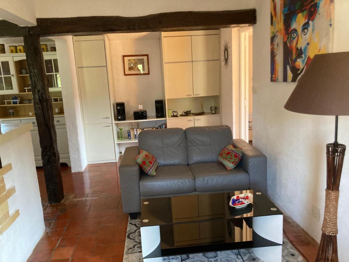 La Bastide De Mauragne - Gite Les Iris Apt Exterior foto